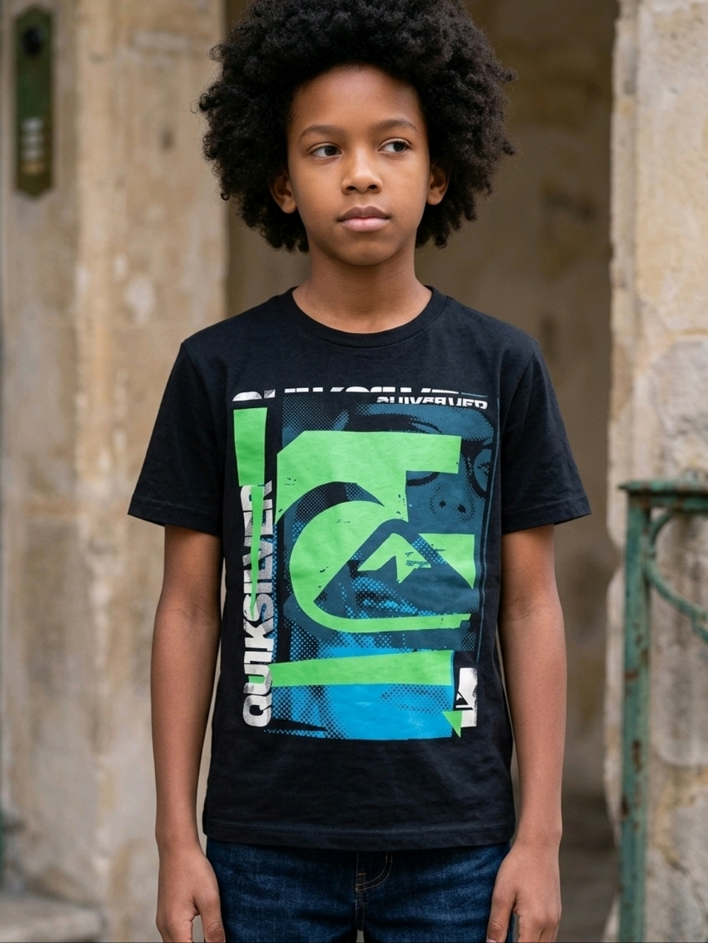 NWT Quicksilver Boys Black Tee with Blue and Green Design ~sz L